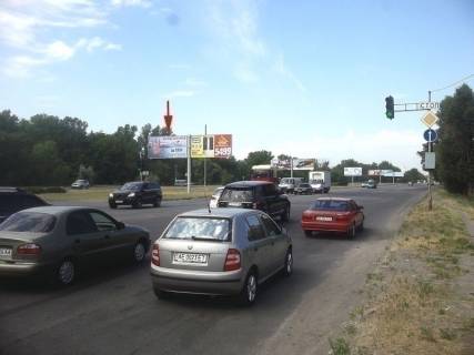 Billboard B in Dnipro (Dnipropetrovsk), 6х3  st.Marsala Malinovs'kogo, 108, svitlofor (rozpodiluvac v rajoni povorotu na Ribal's'ke) Photo 1