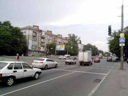 Prismatron, Prism B in Dnipro (Dnipropetrovsk), 6х3  av.Bogdana Hmel'nic'kogo, 20 - st.Vakulencuka - 174468 Photo 1