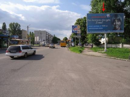 Billboard A in Pavlograd, 6х3  st.Geroiv Ukraini, bila st.Peremogi, z centru Photo 1