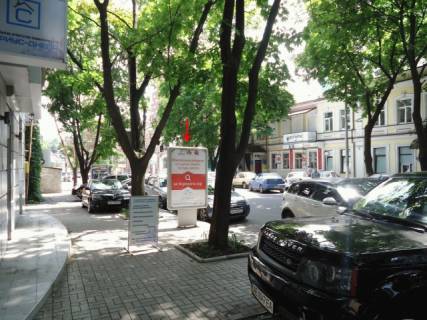 Citylight B in Dnipro (Dnipropetrovsk), 1,2x1,8  st.Sevcenka, 36 A, bila "Stejk siti" Photo