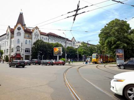 Backlight B in Dnipro (Dnipropetrovsk), 4,2х3,2  av.D.Avornic'kogo - st.Korolenka, TC "Grand Plaza", bek-lajt 4.2h3.2 Photo 1