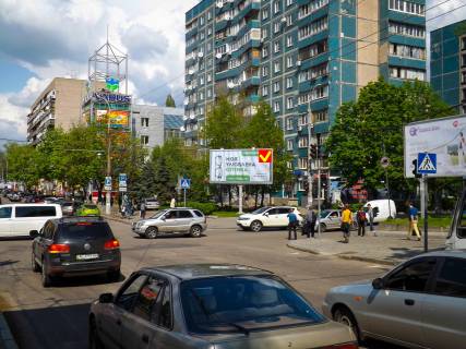 Prismatron, Prism A in Dnipro (Dnipropetrovsk), 6х3  av.Oleksandra Pola - st.Volodimira Antonovica, prizma - 222886 Photo 1