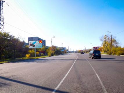 Billboard B in Dnipro (Dnipropetrovsk), 6х3  st.Nab. Zavods'ka, za zaliznicnim mostom, z centru Photo 1