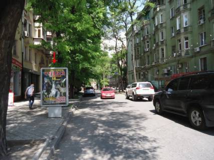 Citylight B in Dnipro (Dnipropetrovsk), 1,2x1,8  st.S.Efremova, 1, bila av.D.Avornic'kogo Photo 1