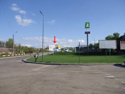 Billboard B in Kam'yanske (Dniprodzerzhinsk), 6х3  av.Anoskina - peretin z av.T.Sevcenko, z'izd z Livobereznogo mostu, bila kafe Safran, v centr Photo 1