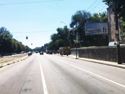 Prismatron, Prism A in Dnipro (Dnipropetrovsk), 6х3  av.Bogdana Hmel'nic'kogo, bud.No14, mag."Atlant" - 223176 Photo 1