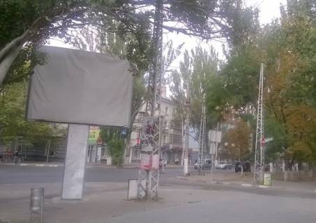 Billboard A in Kropyvnytskyi (Kirovograd) av. Usakova/prov.Pugacova Photo 1