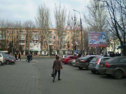 Billboard A in Kherson av.Usakova/st.Maakovs'kogo Photo 1