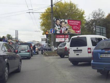 Billboard A in Kropyvnytskyi (Kirovograd), 6x3  Tamma st.  - Vokzal'na st. ( vid pr-tu Universitets'kij) Photo 1