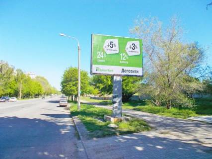 Backlight A in Zaporizhzhya, 4x3  Gagarina st.,25 v centr. (200 m. k AZS "Ukrnafta") Photo 1