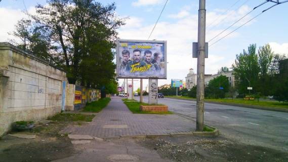 Backlight B in Zaporizhzhya Metallurgov av.,32 CENTRAL'̱NAA ZONA. Gorodskoj OVIR. Photo 1