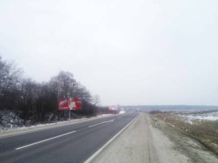 Billboard B in Lviv route, 6x3  Trasa Kiiv-L'viv (okruzna L'vova), 1,3 km. do povorotu na s. Gamaliivka Photo 1
