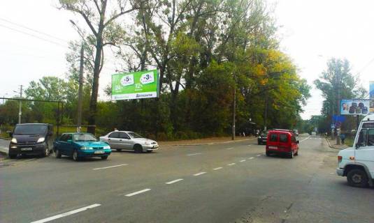 Billboard B in Chernivtsi, 6x3  Moskovs'koi olimpiadi st.- Kobzars'kaa st., - Kobzarskaa st., (pered AZS "ANP") Photo 1