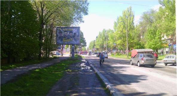 Backlight B in Zaporizhzhya Gagarina st.,1 - Sobornyj av.CENTRAL'̱NAA ZONA (naprotiv otdelenia "Nova Posta",k magazinam "Apel'mon", "Yves Rocher" , "Watsons") Photo 1