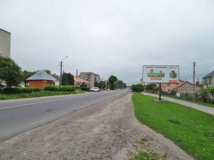Billboard A in Kremenets, 6x3  Petluri st., ( 200 m. "RajfajzenBankAval'") Photo 1