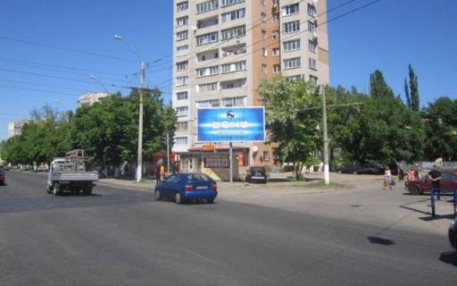 Prismatron, Prism A in Odessa, 6x3  Nebesnoi Sotniii av., 15a - Skil'nij Aerodrom - 101379 Photo 1