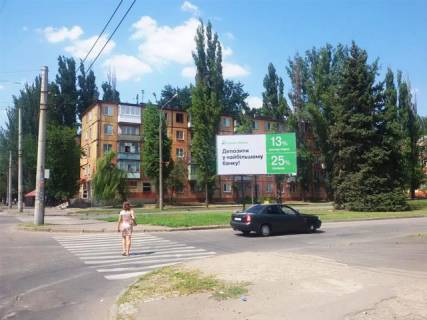 Billboard A in Krivy Rig, 6x3  Vasakina st., 1 - Sobornosti  st.(rozpodil'ca smuga), do Gagarina av. Photo 1