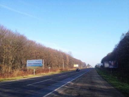 Billboard B in Lviv route, 6x3  Trasa Segini - L'viv, s. Konopnica, 5 km. do L'vova Photo 1