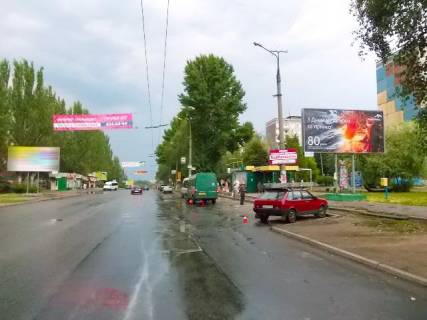 Billboard A in Krivy Rig, 6x3  mkr. 5-j  Zaricnij, 5 (zup. "5-j Zaricnij", TK " Divocvit") Photo 1