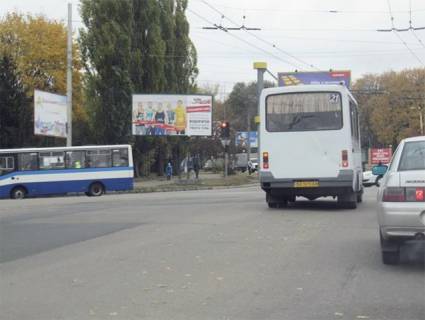 Billboard B in Kropyvnytskyi (Kirovograd) Tel'nova av.- Anovskogo st. (skver Pobedy) Photo 1