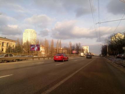 Billboard B in Kyiv, 6x3  Peremogi av.,  126 (850 m. do st. m. "Svatosin") Photo 1