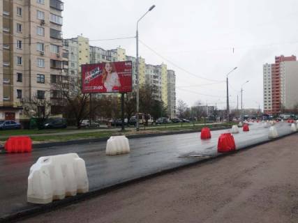 Billboard B in Kyiv, 6x3  Miloslavs'ka st., 10a    ("Sil'po") Photo 1