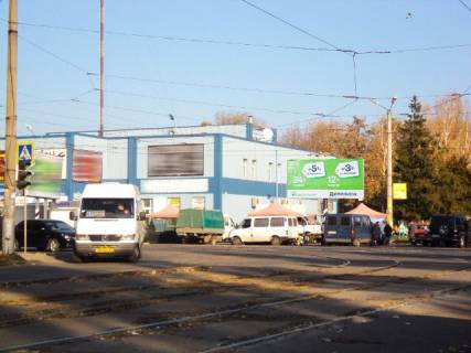 Billboard A in Krivy Rig, 6x3  Magistral'naa st., 17 - Kokcetavs'ka st., ("ATB", centr tvorcosti), na Zalizn. Vokzal st. "Krivij Rig - Golovna" Photo 1