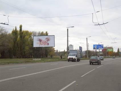 Billboard B in Kropyvnytskyi (Kirovograd), 6x3  Vinnicenko av., 38 ( Park "Kozacij ostriv", Skola No 4) Photo 1