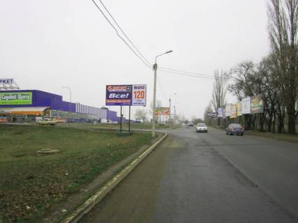 Billboard B in Krivy Rig, 6x3  Bikova st., 33, (TC "Epicentr"), v'izd na stoanku TC "Epicentr" Photo 1