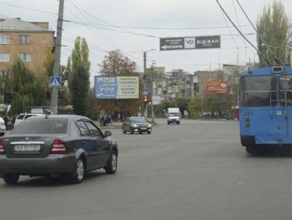 Billboard B in Kropyvnytskyi (Kirovograd), 6x3  Soborna  st. - Glinki st.,  ( vid TC "Plazma") Photo 1
