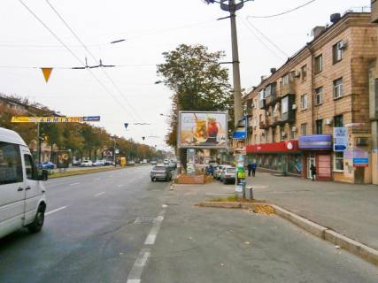 Scrolller, Scroll A in Zaporizhzhya, 4x3  Sobornij av.,168  Serviscentr" Vodafone" - 275959 Photo 1