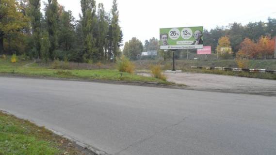 Billboard B in Cherkasy, 6x3  Kil'ce  Generala Momota na Zolotonosu Photo 1