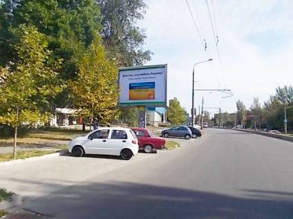 Backlight B in Zaporizhzhya Pobedy st.,115 CENTRAL'̱NAA ZONA (naprotiv "ATB" ,"Nova posta"i Medicinskogo centra "Ulis") Photo 1