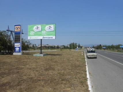 Billboard B in Zakarpattya trasi, 6x3  Trasa Cop  - Mukacevo (s. Rozovka, AZS "Ukrnafta") Photo 1
