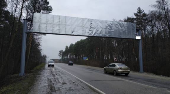Non-Standard A in Lviv route, 18x3  Trasa M-10, Zahidnij obhid, s. Pidrasne, v storonu TzOV Fudzikura Ukraina Photo 1