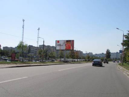 Billboard B in Lviv, 3м x 6м  Onore de Bal'zaka 55V, pisla 100 metriv ruhu vid TC"RajON" ta st.Mikoli Lavruhina, livoruc scheme