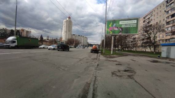 Prismatron, Prism A in Kyiv, 6x3  Polarna, 7 (ATB-Market), pisla 100 metriv ruhu vid prospektu Marsala Rokosovs'kogo do plosi T.Sevcenka - 27405 scheme