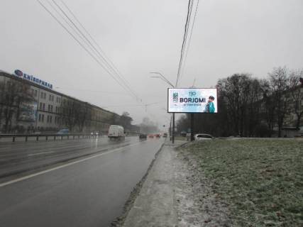 Video Billboard A in Kyiv, 6x3  Berestejs'kij (Peremogi) pr-t, 60 / navproti st. Garmatna (ruh iz centru) - 297868 scheme