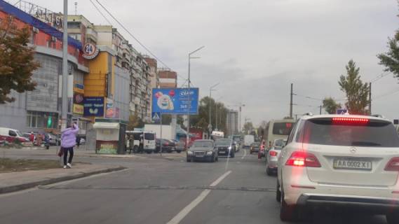 Billboard B in Lviv, 3м x 6м  Zakrevs'kogo Mikoli, 61 / Volodimira Visoc'kogo bul'var (supermarket "Sil'po") scheme