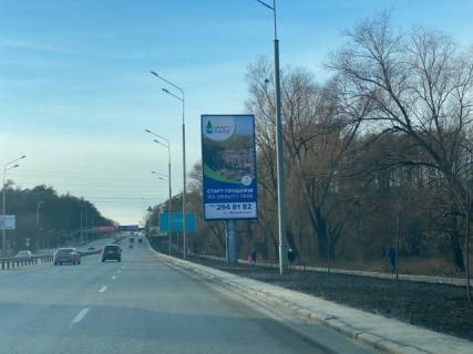 Backlight A in Kyiv, 4x8  Berestejs'kij (Peremogi) pr-t/M.Usakova, ruh z Kieva scheme