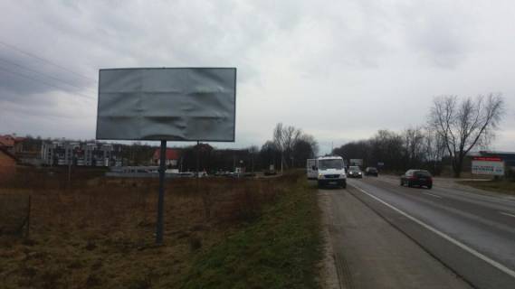 Billboard B in Sokilniki, 6x3  Trasa M-10, Zahidnij obhid, bila Trans-Servis, v storonu TC "Metro" Photo 1