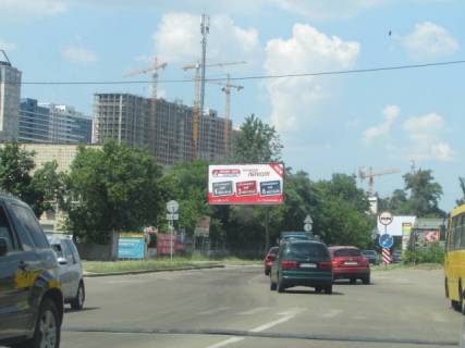 Billboard B in Lviv, 3м x 6м  Evgena Sverstuka (Marini Raskovoi), 21a ruh vid prospektu Sobornosti, livoruc scheme