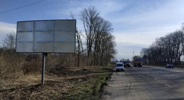 Billboard B in Lviv route, 6x3  Trasa M-06, L'viv-Kiiv, s.Dublani, viizd z m. L'viv Photo 1