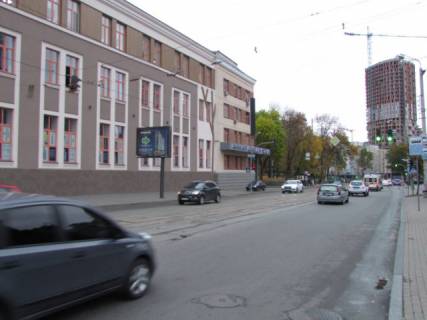 Scrolller, Scroll B in Lviv, 2,32м х 3,14м  Glibocic'ka, 17 / Solana  (svitlofor) - 485007 scheme