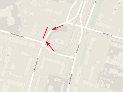 Facade Banners A in Dnipro (Dnipropetrovsk) Privokzal'na st., 3. Porad central'nij z / d vokzal, central'nij rinok "Ozerka", kincevi zupinki bil'sosti marsrutok i tramvaiv mista i peredmista scheme