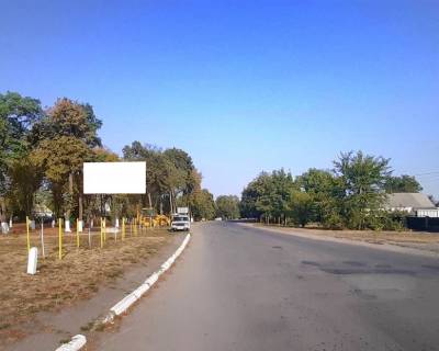 Billboard B in Zvenigorodka, 3х6  st. Geroiv Evromajdanu (v rajoni perehresta z st.Rizanivs'ka) Photo 1