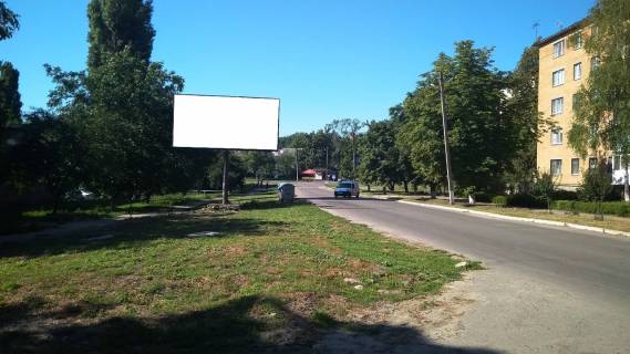 Billboard B in Karlivka st.Nezaleznosti (60-ricca Zovtna) v rajoni kotel'ni No1 Photo 1