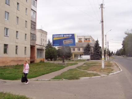 Billboard B in Creminna, 3х6  perehresta st.Titova ta st.Central'na Photo 1