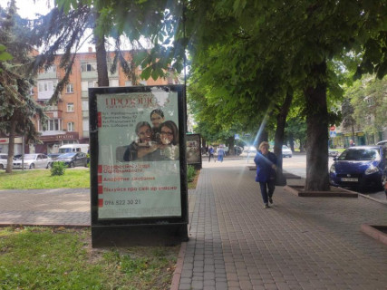 Citylight B in Khmelnitsky вул.Соборна,33 (№2 бібліотека Юнацтва) Photo 1