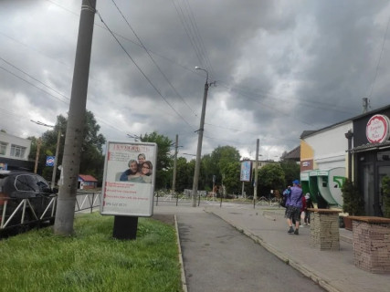 Citylight A in Khmelnitsky вул.Довженка  №7 (банкомат Приват банк) Photo 1